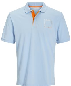 Alternative view of Polo Cro